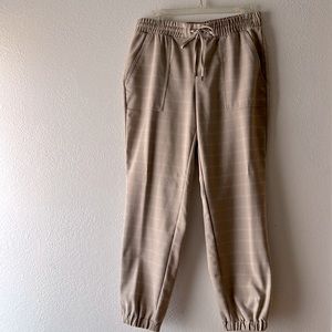Nine West casual pants size M color beige